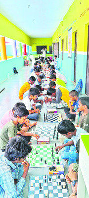 సానబెడుతూ.. సాధన చేయిస్తూ1