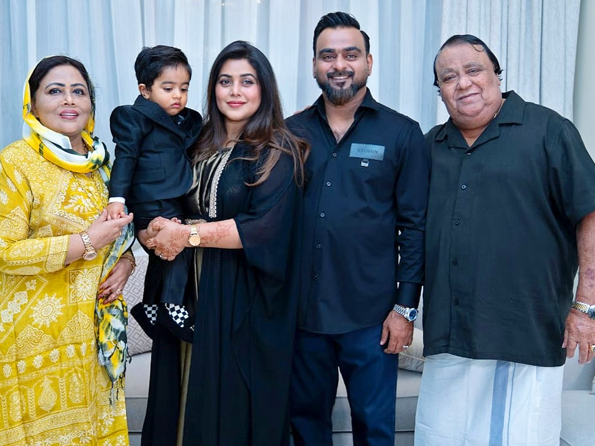 Actress Poorna shares Her son Birthday celebrations Photos10