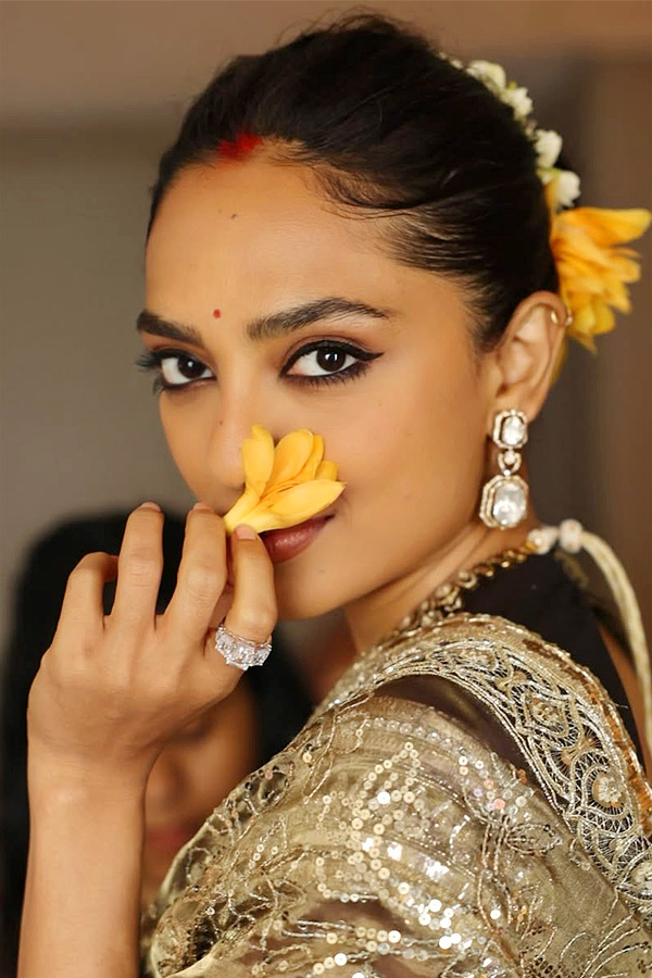 Sobhita Dhulipala put a stylish look at WAVES Summit 2025 Photos10