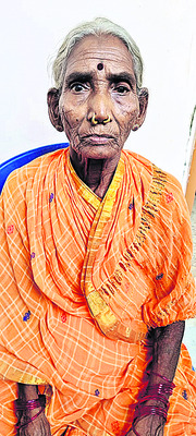 అర్జీల పరిష్కారం తూచ్‌.. 2