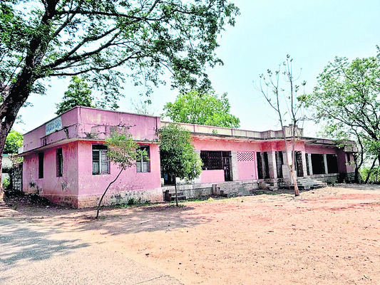 రామా... వసతి కష్టాలు కనుమా..1