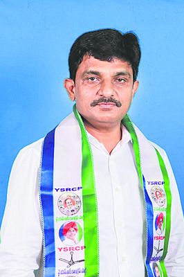 రైతు ఊపిరితీస్తున్న బ్లాక్‌ బర్లీ 4