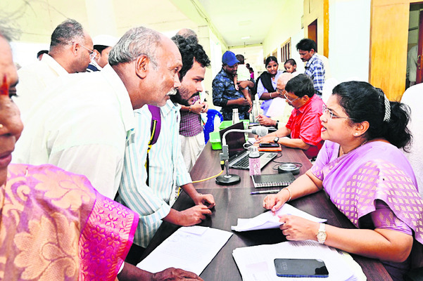 కూటమి నిస్సిగ్గు రాజకీయం 1