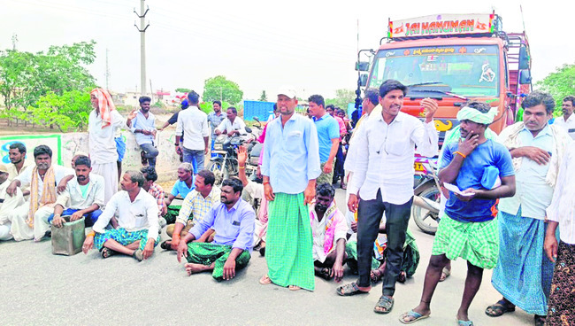 జాతీయ రక్షణ నిధికి రూ.లక్ష విరాళం
1