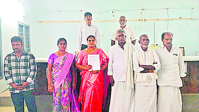 దౌర్జన్యమే గెలిచింది1