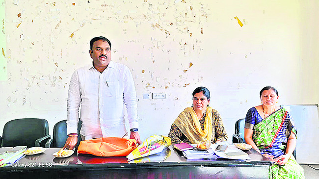 ప్రతీఒక్కరు భక్తిభావాన్ని కలిగి ఉండాలి3