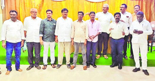  ఎంఈఎఫ్‌ జిల్లా కమిటీ ఏర్పాటు 1