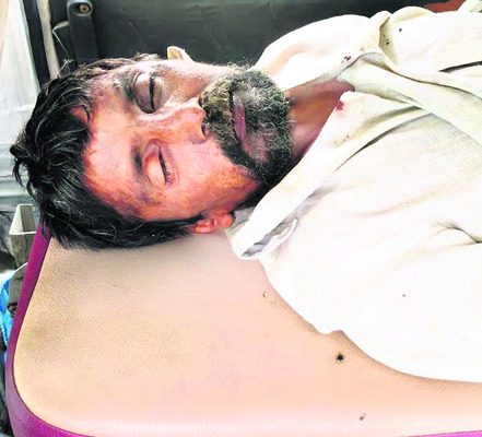 వర్షానికి కూలిన మిద్దె2