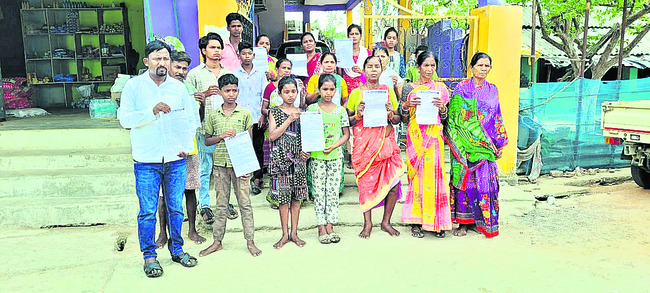 పోడియా సమితిలో గిరిజనులకు వింత వ్యాధి 1