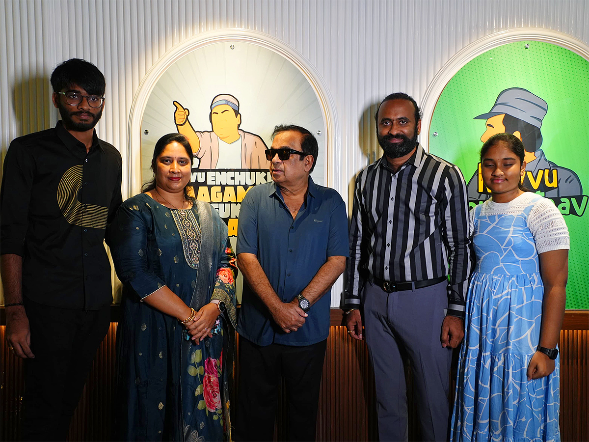 Padma Shri Brahmanandam Inaugurated Hotel Ahoo Telugu Cuisine7