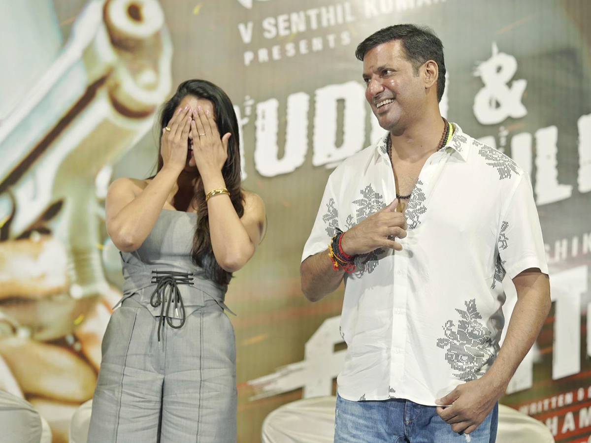 Tamil actors Vishal, Sai Dhanshika announce wedding in August4