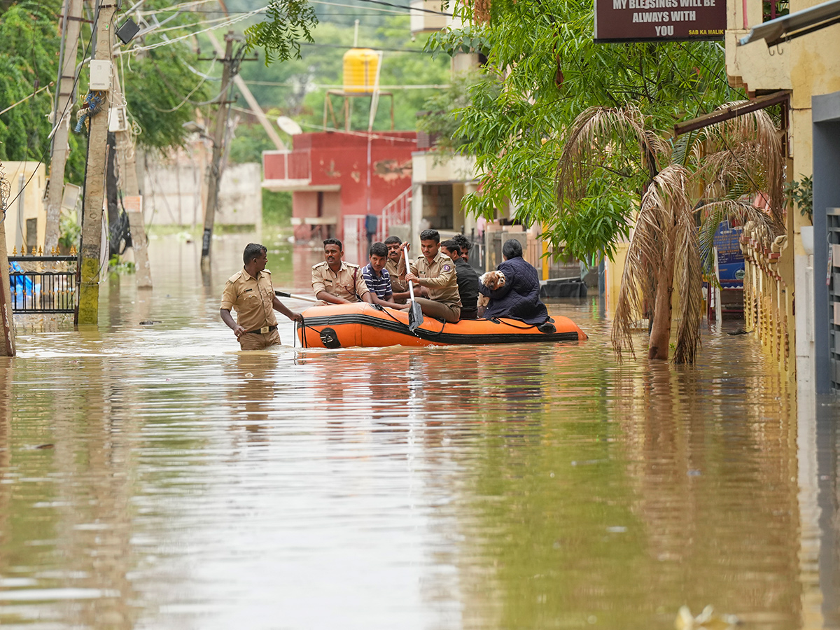 heavy rainfall in Bengaluru photos12