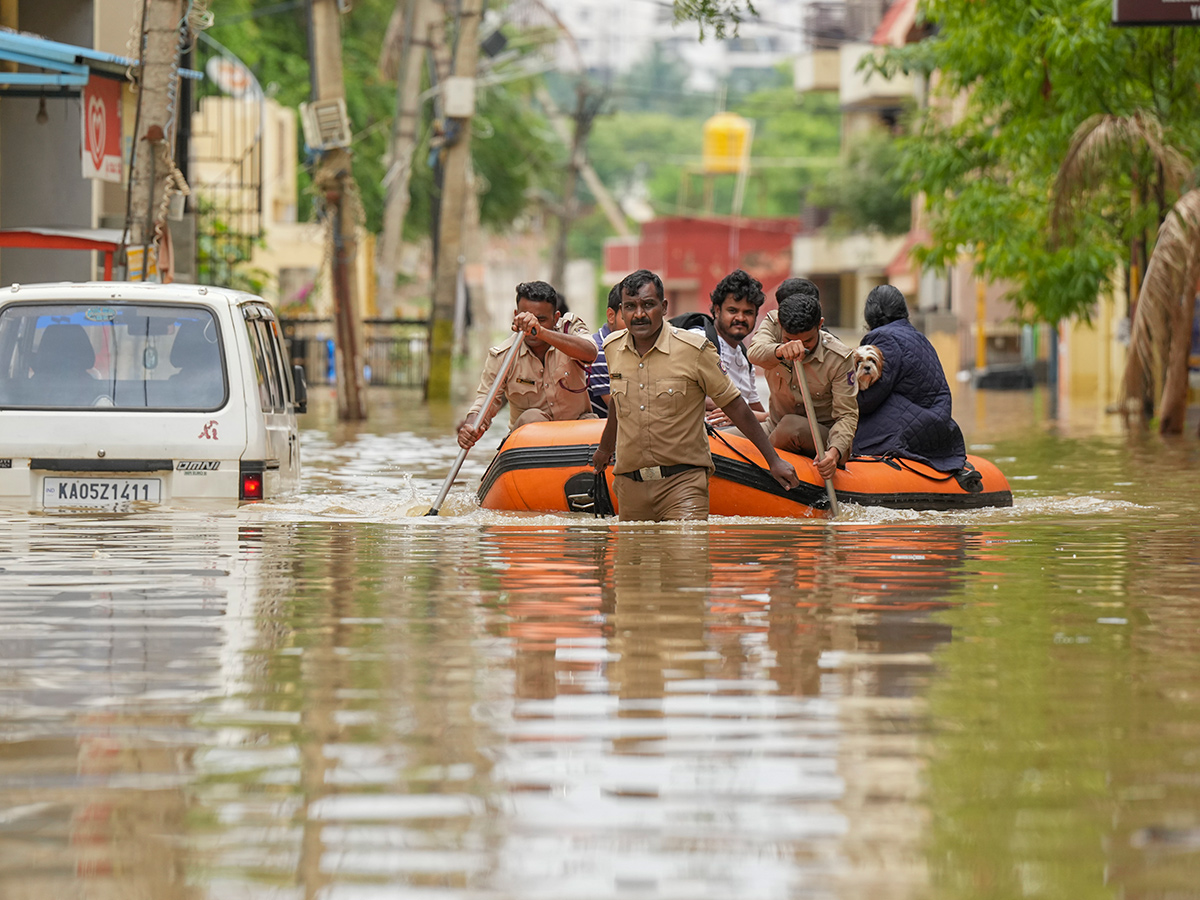 heavy rainfall in Bengaluru photos15