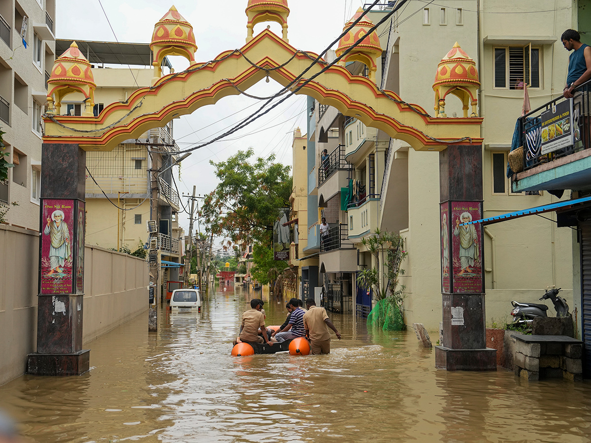 heavy rainfall in Bengaluru photos16