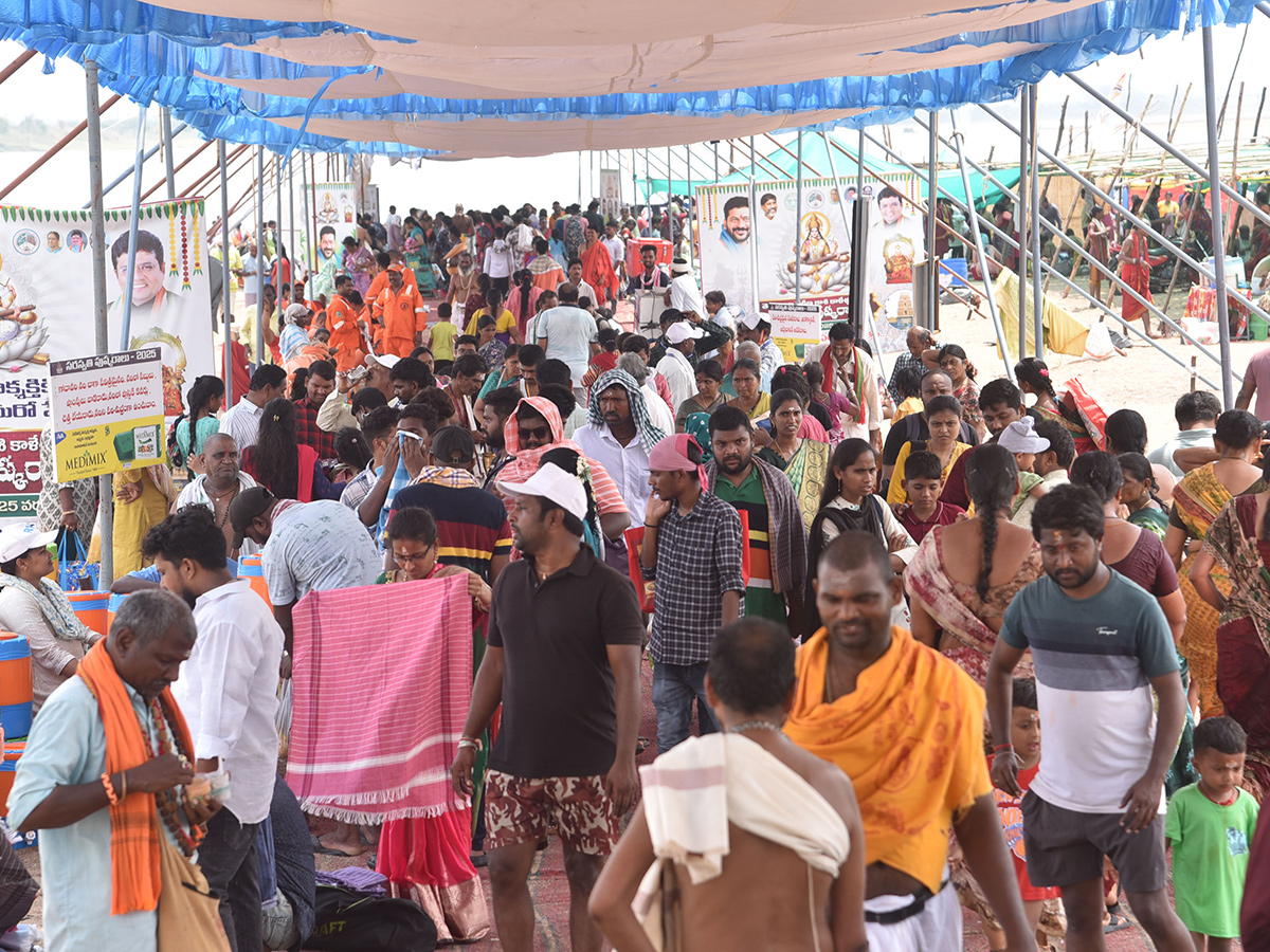 Saraswati Pushkaralu 2025 In Telangana: Photos18