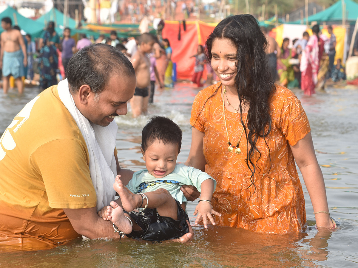 Saraswati Pushkaralu 2025 In Telangana: Photos2
