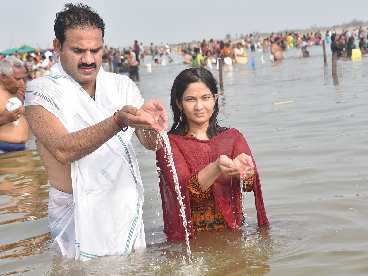 Saraswati Pushkaralu 2025 In Telangana: Photos8