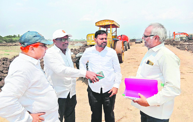 అమ్మ భూమిపై విచారణలో జాప్యం 1