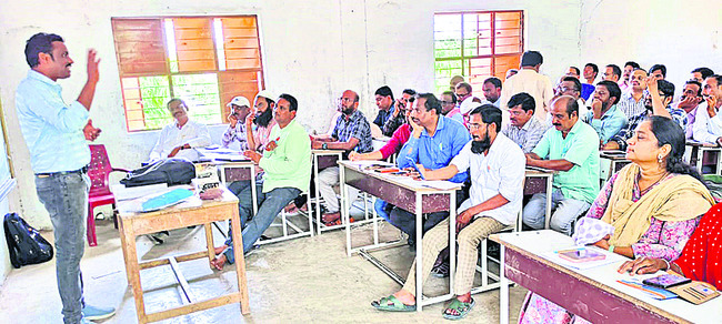 టీచర్లకు శిక్షణ షురూ1