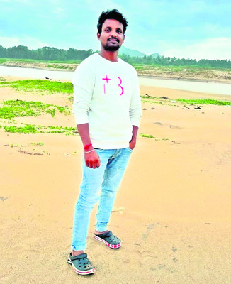 సముద్రంలో వ్యక్తి గల్లంతు 1