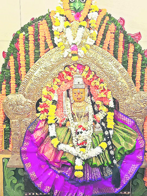 ముగిసిన వెలుపలి చందన యాత్ర5