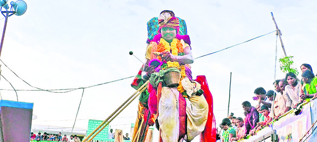 అమ్మ పండగలో అపశ్రుతి 4