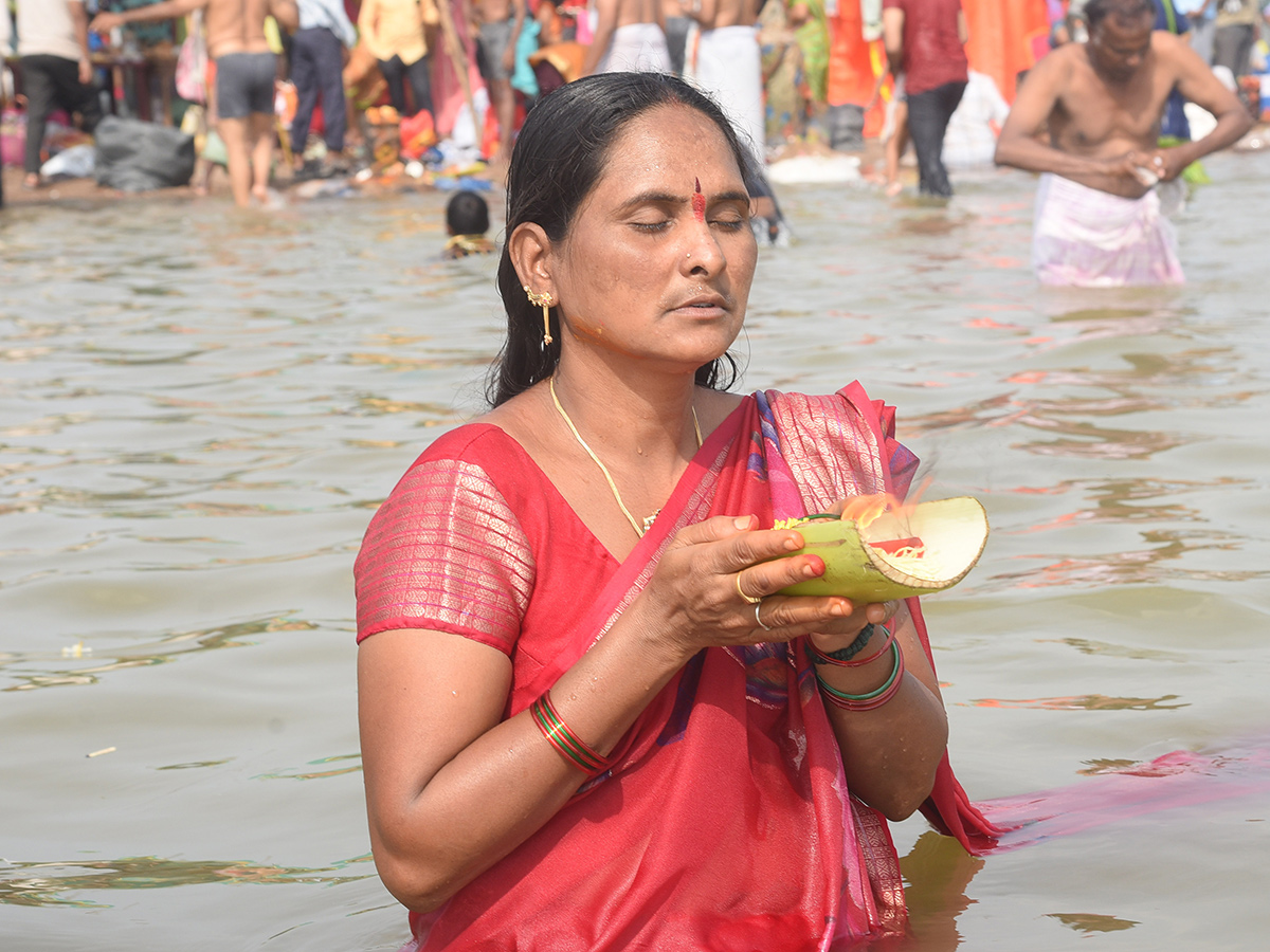 Kaleshwaram Saraswati River Pushkaralu 2025 Photos8