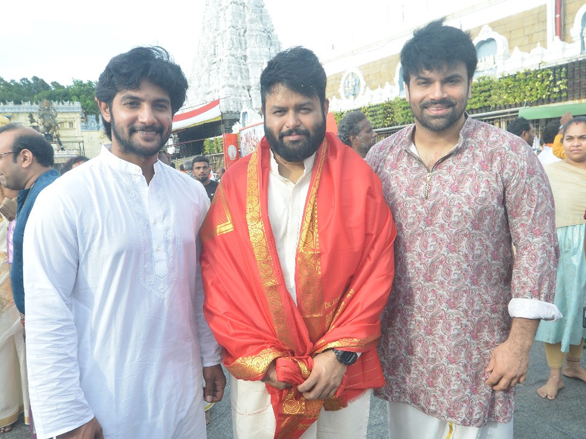 Thaman, Aadi Sai Kumar, Ashwin Babu Visits Tirumala Photos2