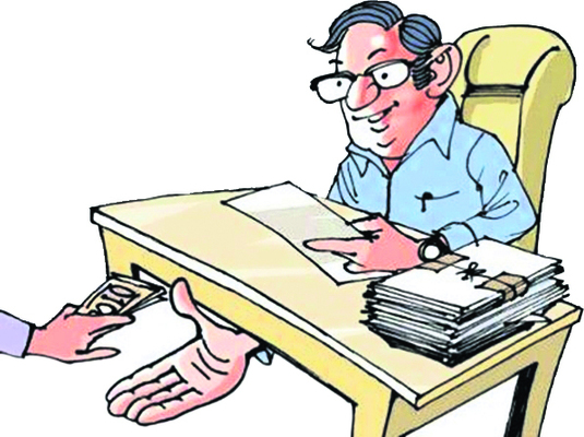 ఉల్లంఘనులకు బాసటగా.. 1