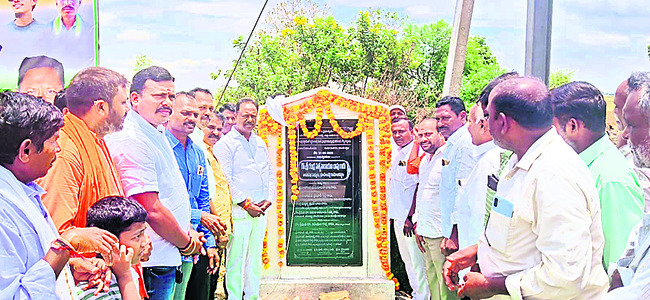 మున్సిపాలిటీని అన్ని విధాలుగా అభివృద్ధి చేస్తా1