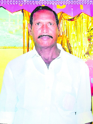 కారు ఢీకొని మహిళ మృతి 1