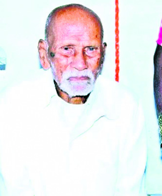 శతాధిక వృద్ధుడు మృతి
2