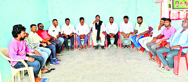సరిహద్దుల సమస్యలు పరిష్కరించాలి
3