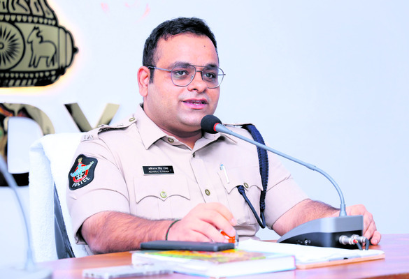 ప్రజలను అప్రమత్తం చేయాలి 1