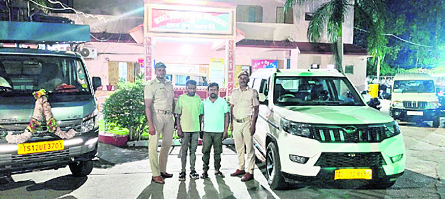 ఉత్తీర్ణులకు గవర్నర్ అభినందనలు 1