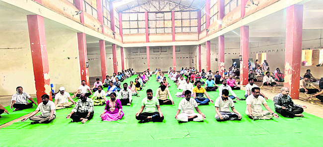 యోగాతో ఆరోగ్యం, మానసిక ప్రశాంతత 2