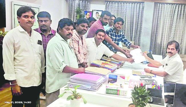 మళ్లీ నిరీక్షణాలు!1