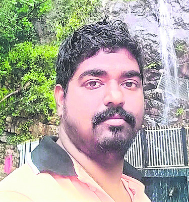 జీవనోపాధి కోల్పోతాం
1