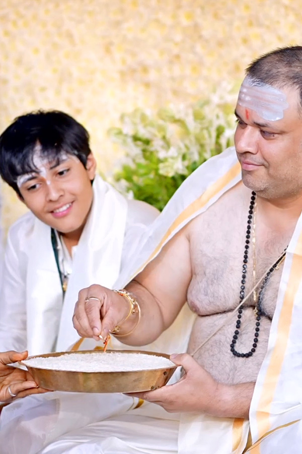 Anchor Anasuya Bharadwaj Son Upanayanam Function Photos4