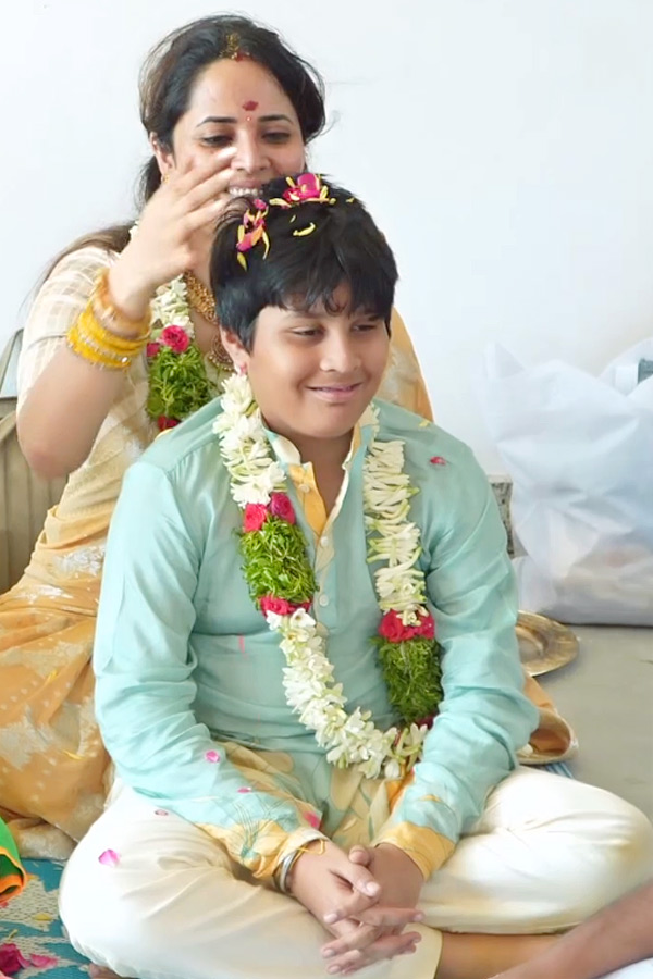 Anchor Anasuya Bharadwaj Son Upanayanam Function Photos6