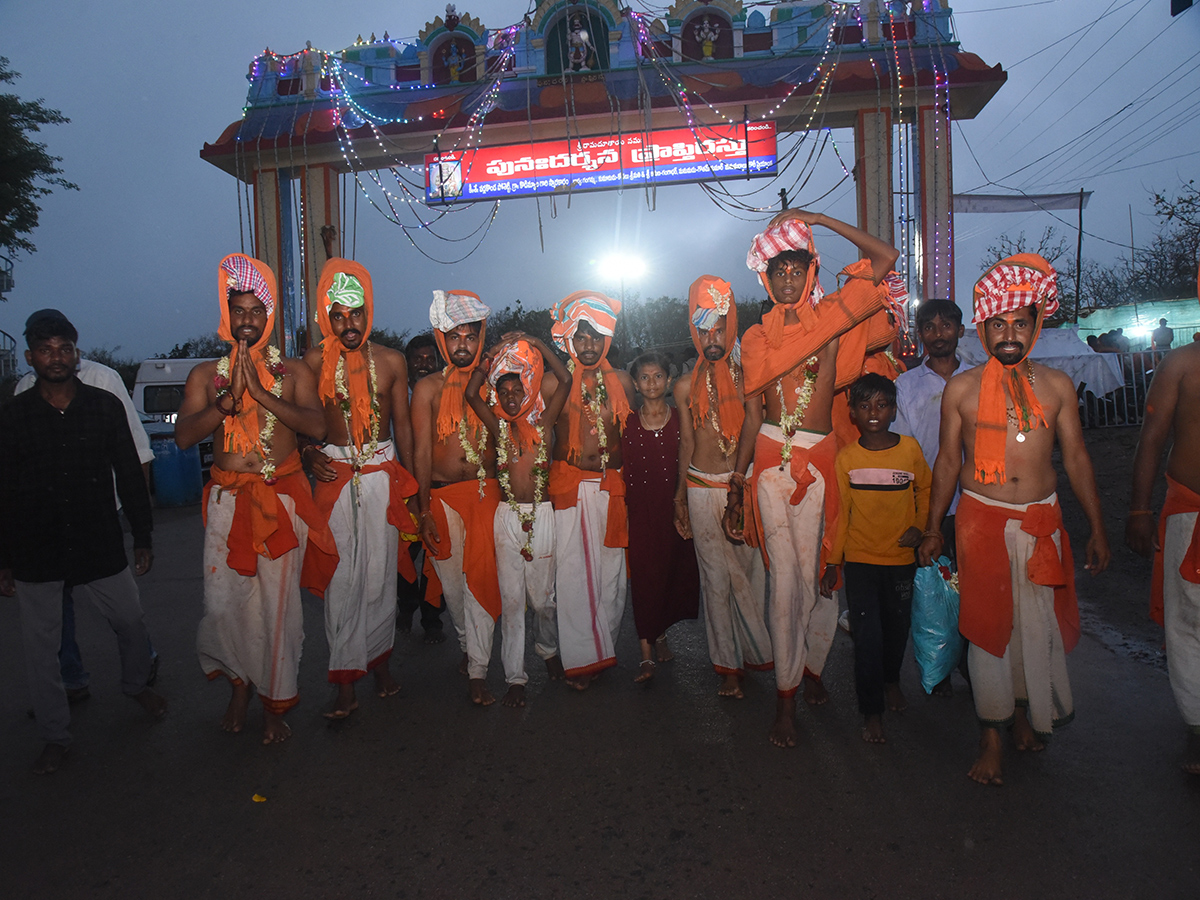 Sri Anjaneya Swamy Temple Kondagattu Photos17