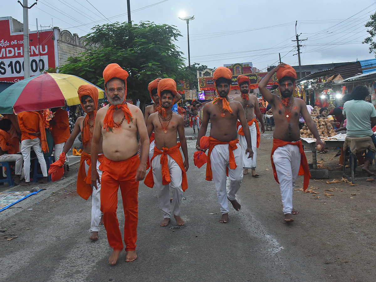 Sri Anjaneya Swamy Temple Kondagattu Photos20
