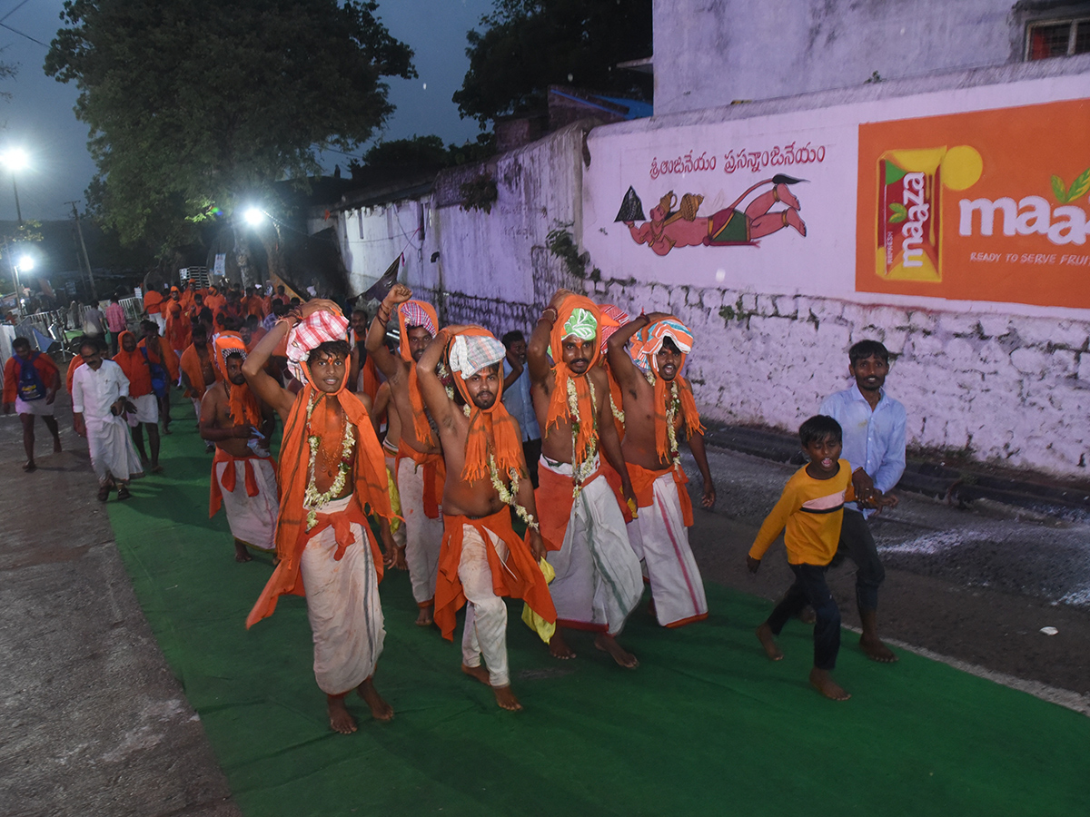 Sri Anjaneya Swamy Temple Kondagattu Photos6