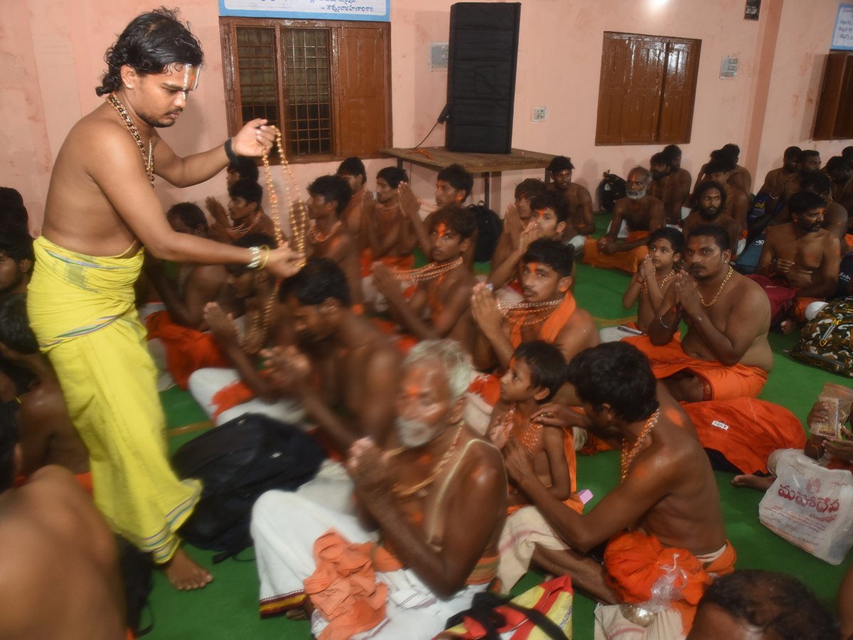Sri Anjaneya Swamy Temple Kondagattu Photos8