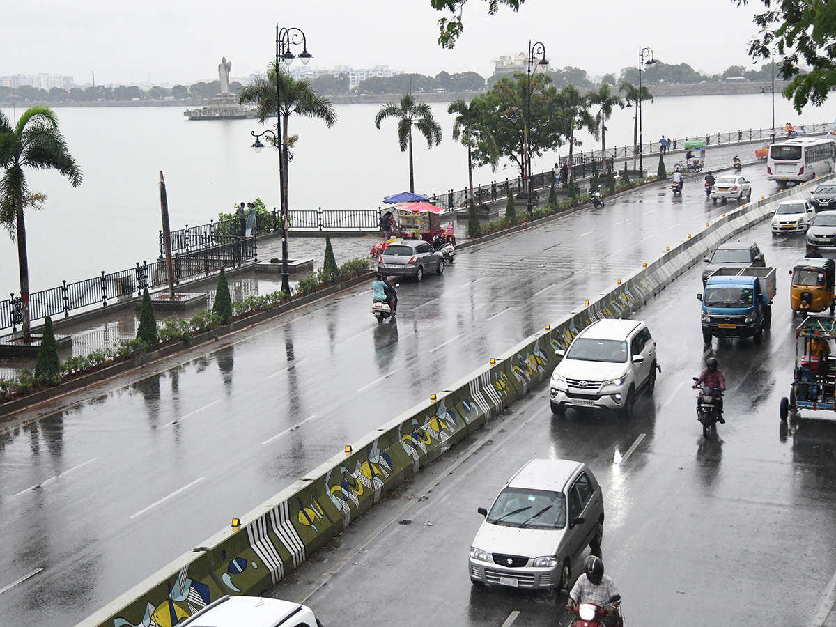 Weather Report : Heavy Rain In Hyderabad Photos13