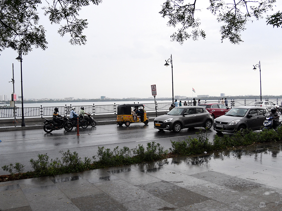 Weather Report : Heavy Rain In Hyderabad Photos15