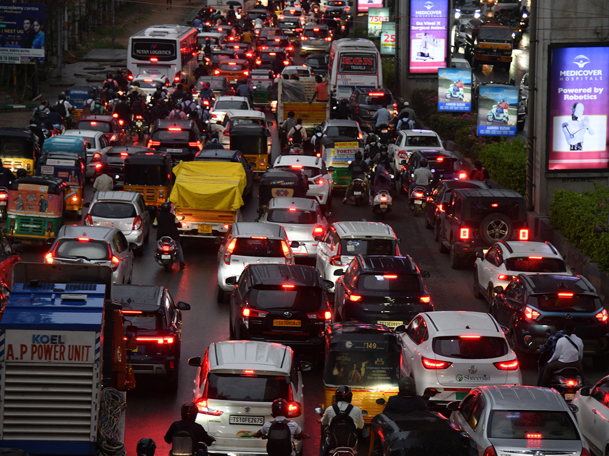Weather Report : Heavy Rain In Hyderabad Photos17