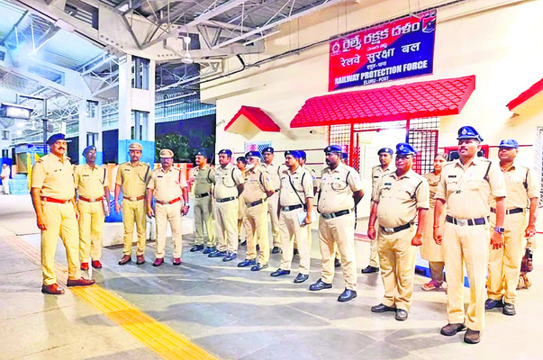 ఏలూరు రైల్వేస్టేషన్‌లో మొబిలైజేషన్‌ డ్రిల్‌ 1