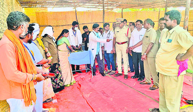 పార్టీకోసం ఐక్యంగా పనిచేయాలి
1
