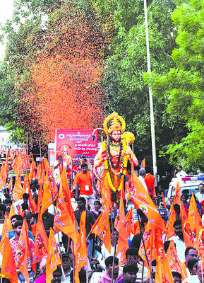 మారని అధికారులు.. 2